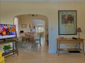 Interior - SoBo Cottage - Your 5-Star Stay in Downtown Bozeman (Bozeman)