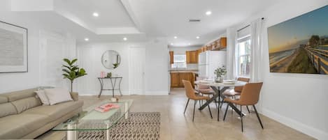 تلفزيون ذكي، برامج وأفلام نتفليكس، خدمات بث