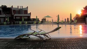 Apartment, 2 Bedrooms, Accessible, Patio | Teres/patio