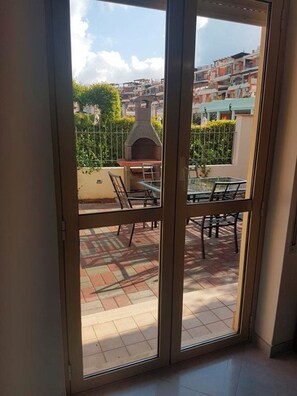 Interior - Italian Charm, Modern Elegance in Pizzo (Pizzo)