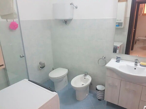 Unclassified image, 1 of 60, button - Villa Rosi 23G - Pizzo, Calabria (Pizzo)