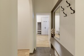 Hallway - Maison Residence Prague D (Prague)