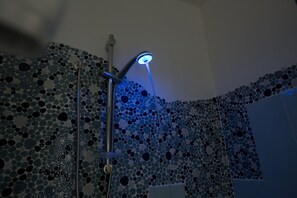 Bathroom - Room-versomare - Room Scirocco - Cis Ba (Polignano a Mare)