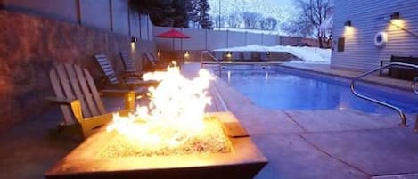 Indoor pool, outdoor pool