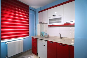 Mini-fridge, cookware/dishes/utensils