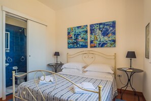 5 bedrooms
