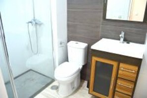 Hair dryer, towels, toilet paper
