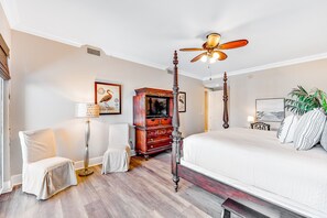 5 Schlafzimmer, Bügeleisen/Bügelbrett, Internetzugang, Bettwäsche