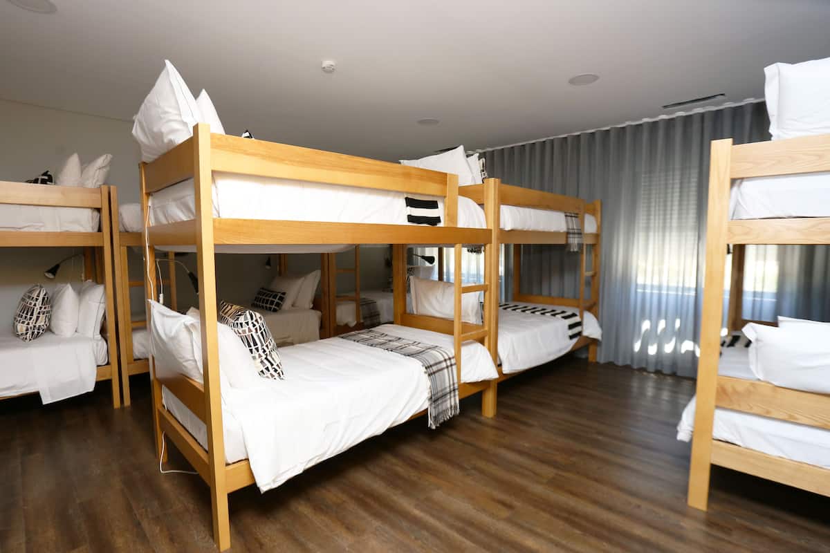 Sistema de insonorización, wifi gratis, ropa de cama