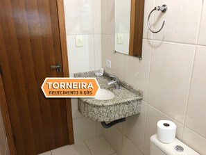 Habitación triple Deluxe | Servicios de la habitación