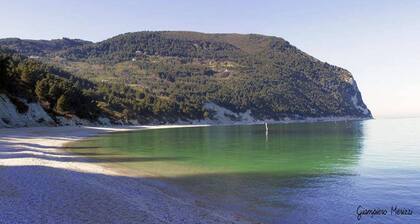 Dimora Del Padronedi Vasti Terreni a Mezzadria