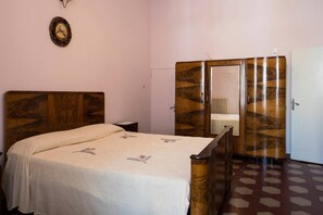 Room - Dimora Del Padronedi Vasti Terreni a Mezzadria (Monte San Pietrangeli)
