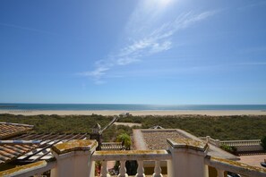 Property grounds - Playa Grande 247 - Three Bedroom Apartment, Sleeps 7 (Punta del moral)