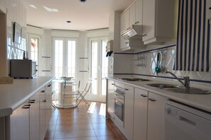 Fridge, microwave, oven, dishwasher - Playa Grande 247 - Three Bedroom Apartment, Sleeps 7 (Punta del moral)