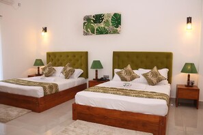 Family Room | Soundproofing, free WiFi - J Leaf Hotel (Negombo)