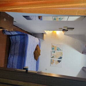 Apartamento, 1 habitación, fumadores | 2 dormitorios, tabla de planchar con plancha, ropa de cama