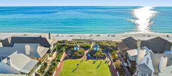 A Slice Of Paradise! Beautiful Ocean Views And Just Steps From The Beach