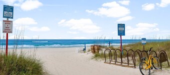 A Slice Of Paradise! Beautiful Ocean Views And Just Steps From The Beach