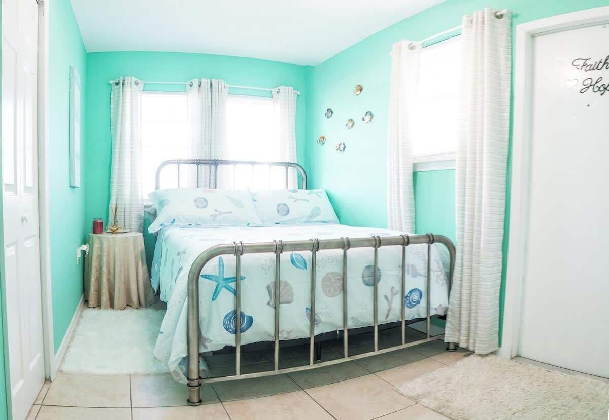 1 sovrum, strykjärn/strykbräda, resesäng och wi-fi