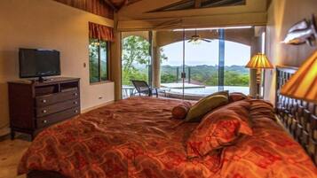 Vila Mewah, 4 kamar tidur, kolam renang pribadi, pemandangan samudra | Didekorasi berbeda-beda dan dilengkapi dengan perabotan berbeda-beda