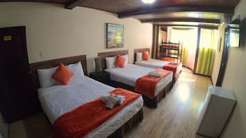 Chambre Familiale | Minibar, Wi-Fi gratuit, draps fournis