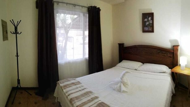 Family Room | Blackout drapes, iron/ironing board (on request), WiFi (free) - Mary's Lodge (San Juan)