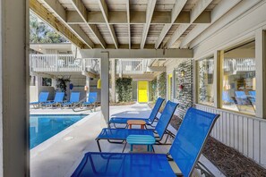 Immagine non classificata, 4 di 66, pulsante