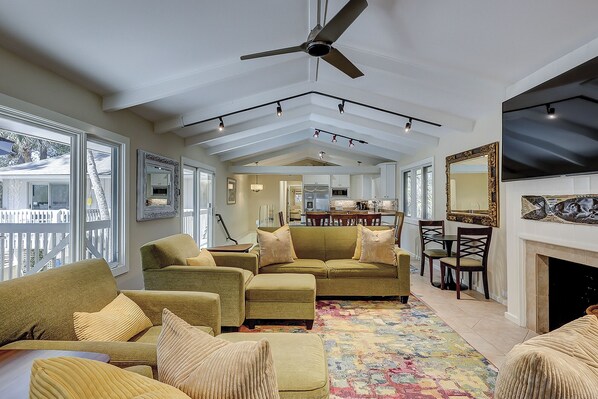 Unclassified image, 1 of 66, button