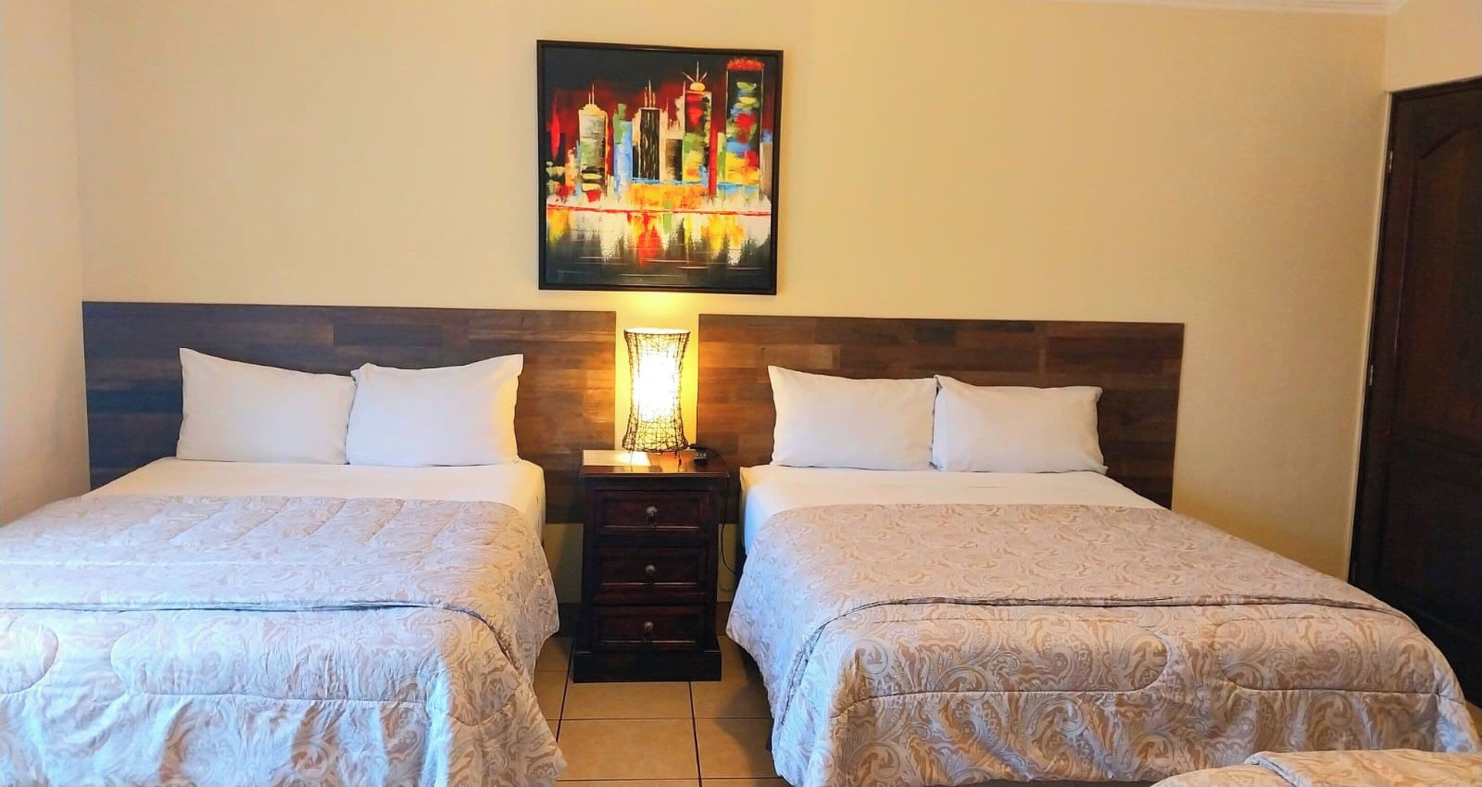 traditional triple room | minibar, free wifi