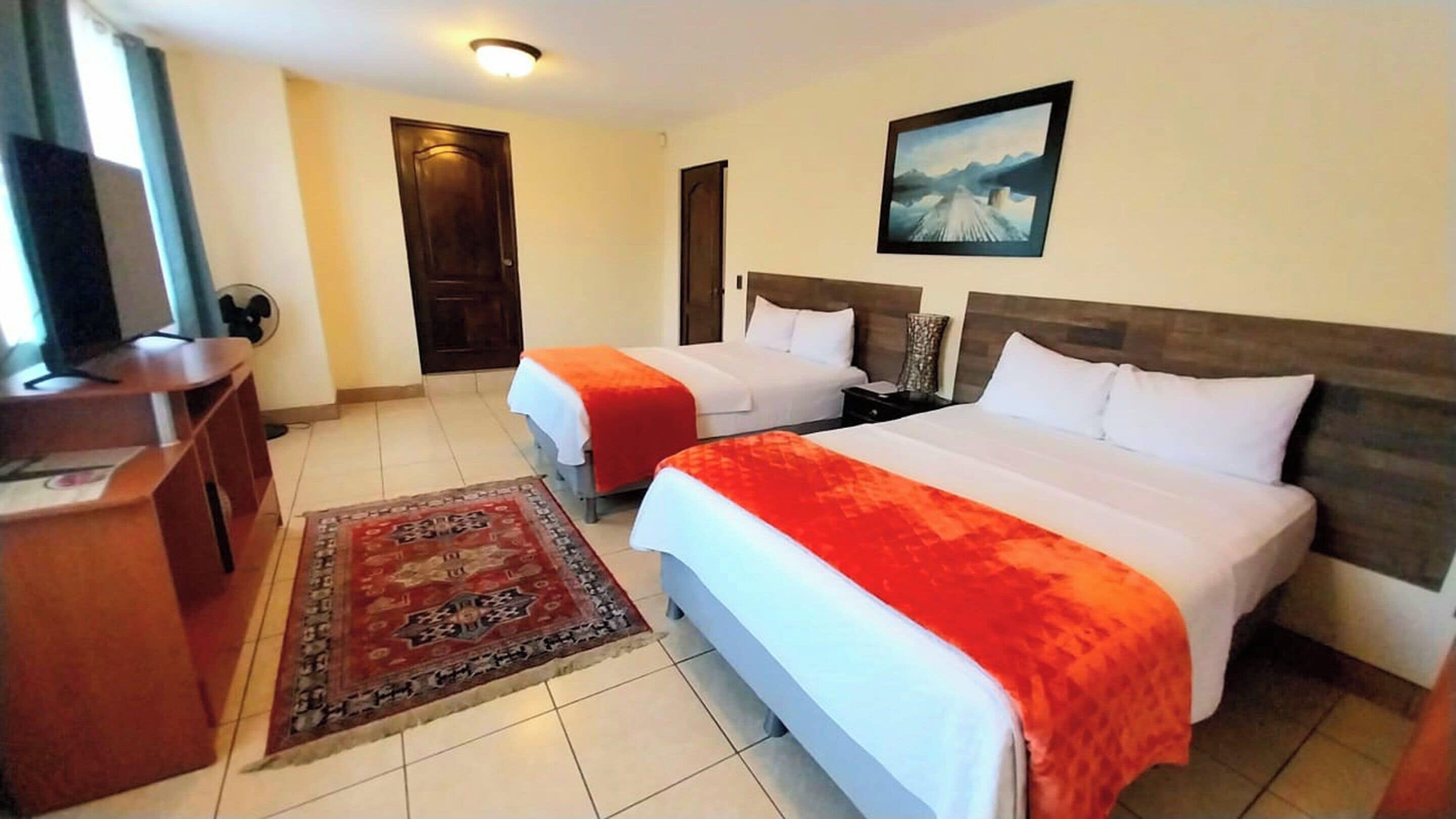 deluxe studio suite | minibar, free wifi