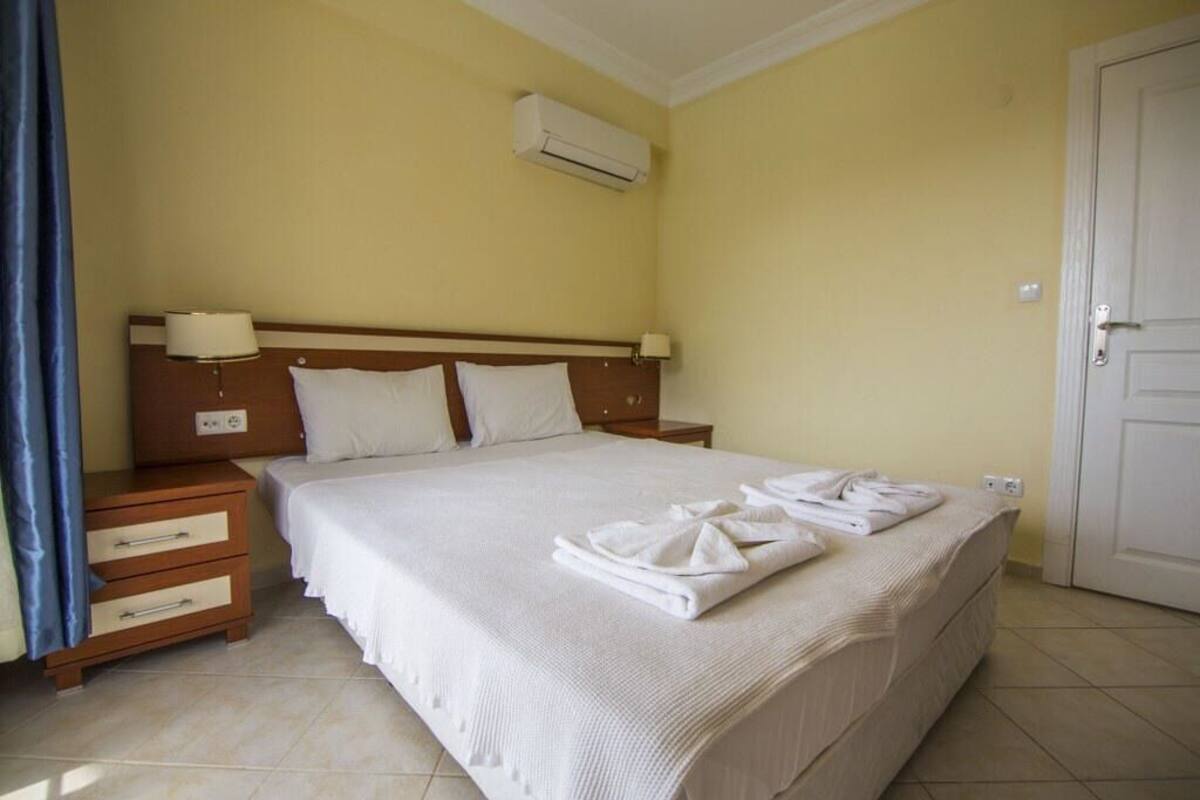 3 間睡房、獨特設計、書桌、手提電腦工作空間