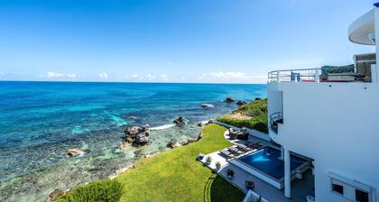 3 BR Ocean Front Home w/ Pool