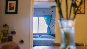 Standaard kamer, 1 tweepersoonsbed | 1 slaapkamer, een strijkplank/strijkijzer, gratis wifi, beddengoed