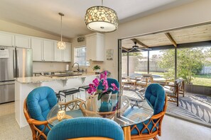 Interior - 'Uncle Louie's' Gulf Coast Gem w/ Outdoor Oasis (Bradenton)