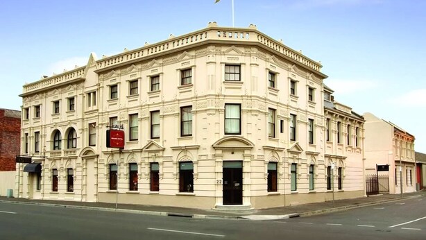 Unclassified image, 1 of 24, button - The Grand Hotel Launceston (Launceston)