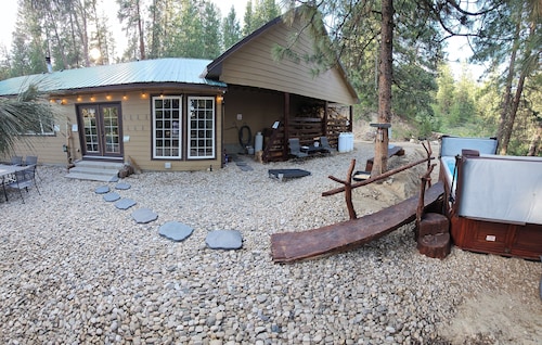 Shattuck Mountain Retreat - New Secret Spa Hidden in the Forest!