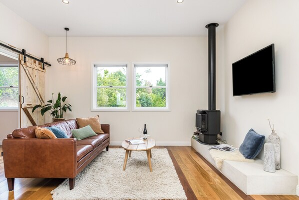 Poppy Cottage | Living area