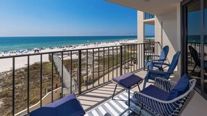 Property grounds - Phoenix III 3035 Gulf-Front Nautical Retreat (Orange Beach)