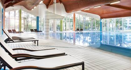 300m de la plage! Studio avec Piscine + Spa + Wi-Fi Gratuit