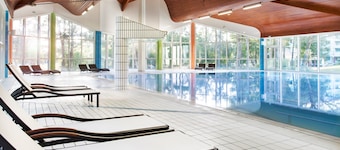 300m de la Plage ! Spa + Piscine + Wi-Fi Gratuit