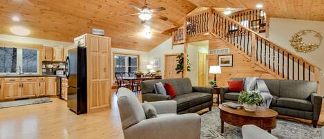 Smart TV, DVD player, table tennis, books