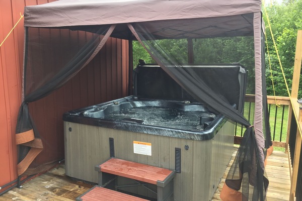 Baignoire à remous extérieure