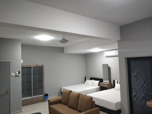 Superior Family Room | Living area | Flat-screen TV
