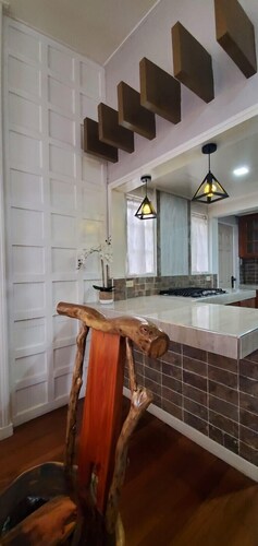 The Magical Pines - 3 Outdoor Spaces with Views :)