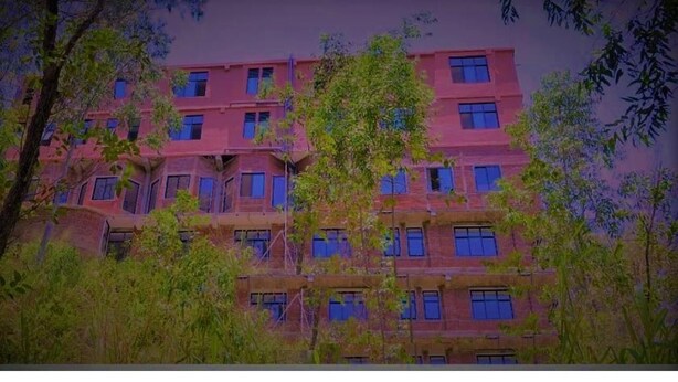 Front of property - Himagira Hotel (Bandarawela)