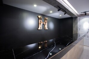 Reception - H Boutique Hotel (Angeles City)
