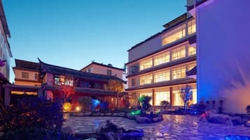 Front of property - evening/night