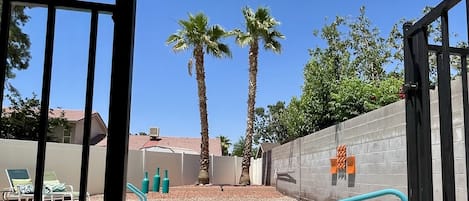 Piscina all'aperto, una piscina riscaldata