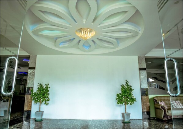 Property entrance - Misukiplaza Hotel (Ragama)