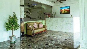 Unclassified image, 4 of 13, button - Misukiplaza Hotel (Ragama)